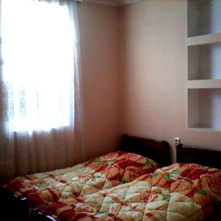 White Guest House Batumi Ngoại thất bức ảnh
