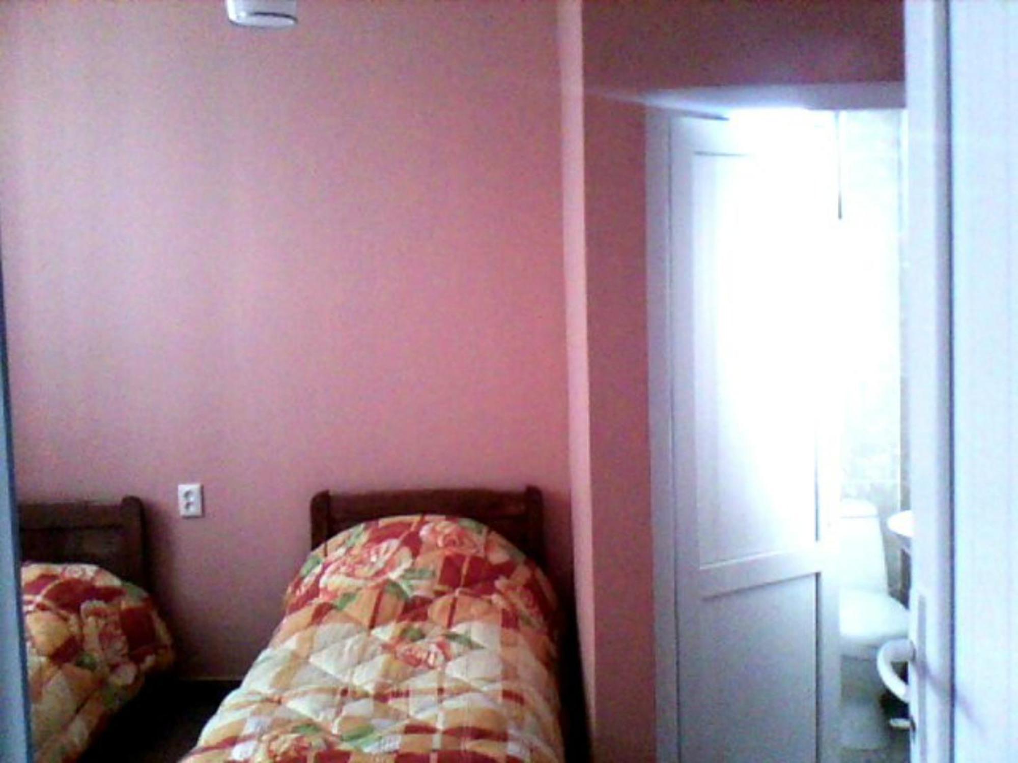 White Guest House Batumi Ngoại thất bức ảnh
